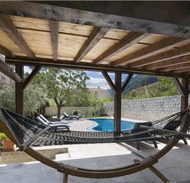 5 bedroom bayside villa with pool near Kotor, sleeps 12